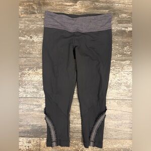 Lululemon Black and Gray Leggings Capris